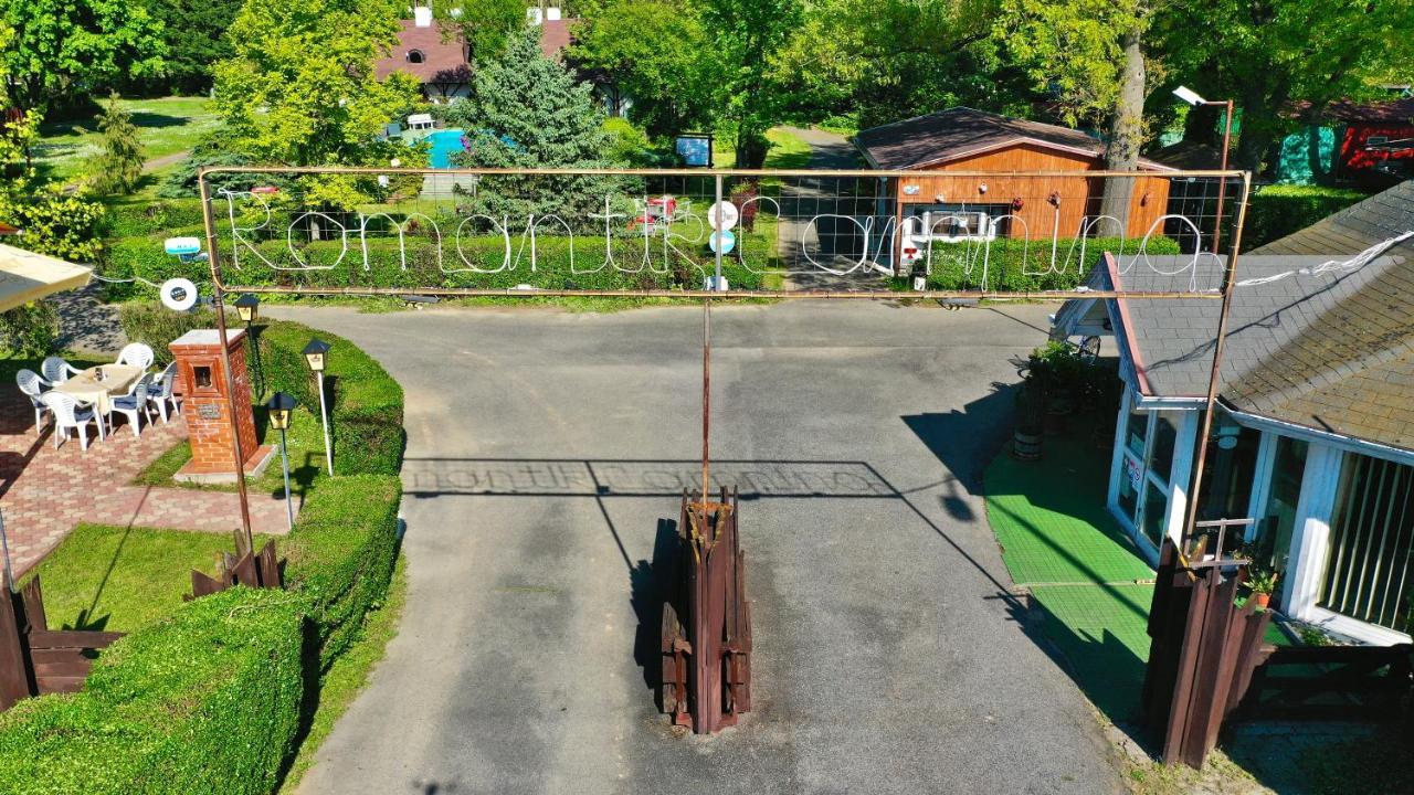 Romantik Camping Es Panzio Бюк Экстерьер фото